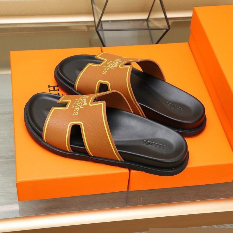 H**mes slippers